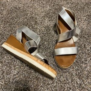 275 Central Silver Strappy Platform Sandal